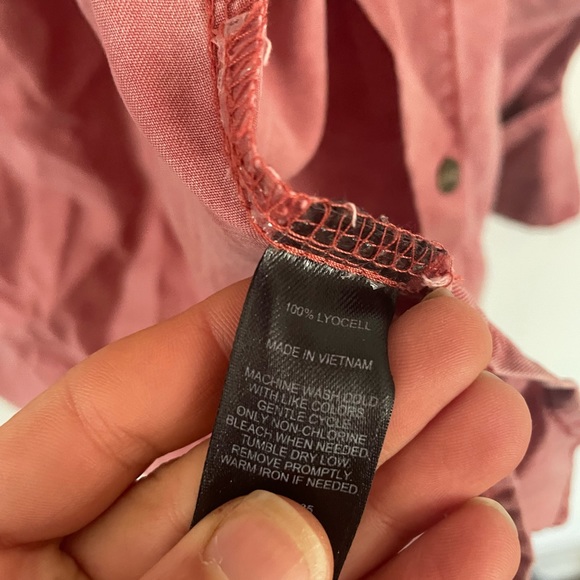 Long sleeve button up shirt - Picture 4 of 5